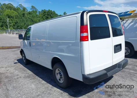 2021 Chevrolet Express Cargo Rwd 2500 Regular Wheelbase Wt z USA, uszkodzony, nr VIN 1GCWGAFP6M1264419